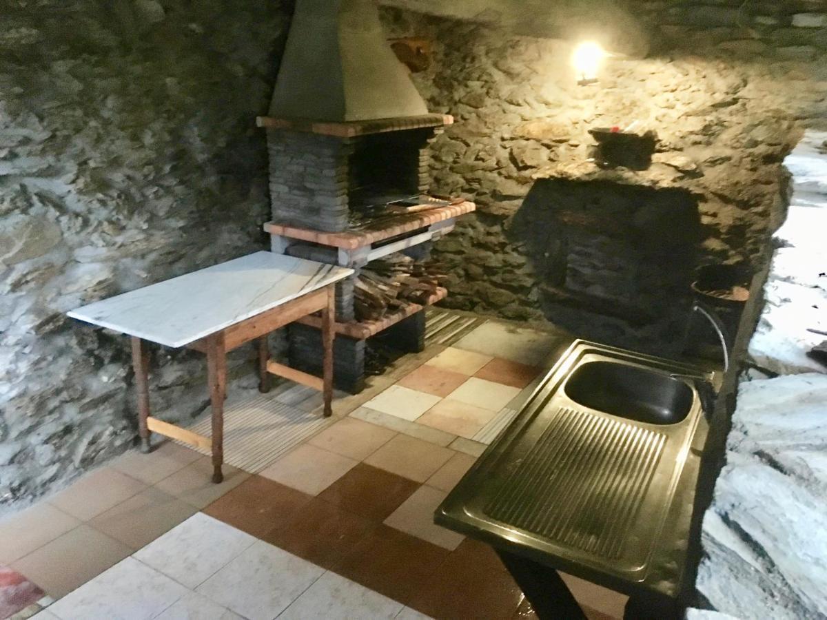 Mosteirinho Negreda Exteriör bild