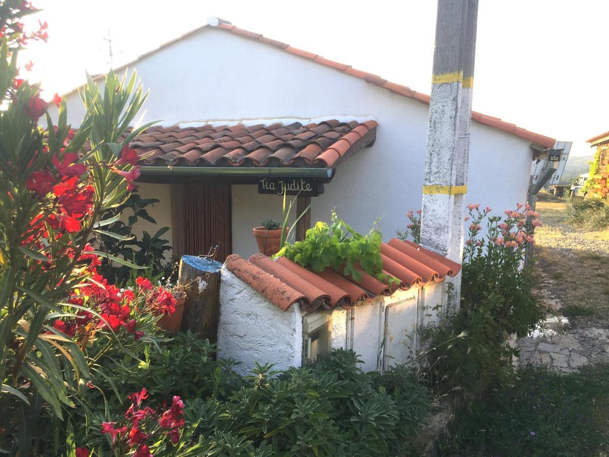 Mosteirinho Negreda Exteriör bild